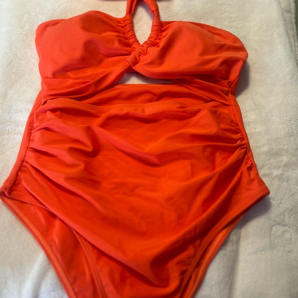 SHEIN swimsuit with cover up - Picture 3 of 4